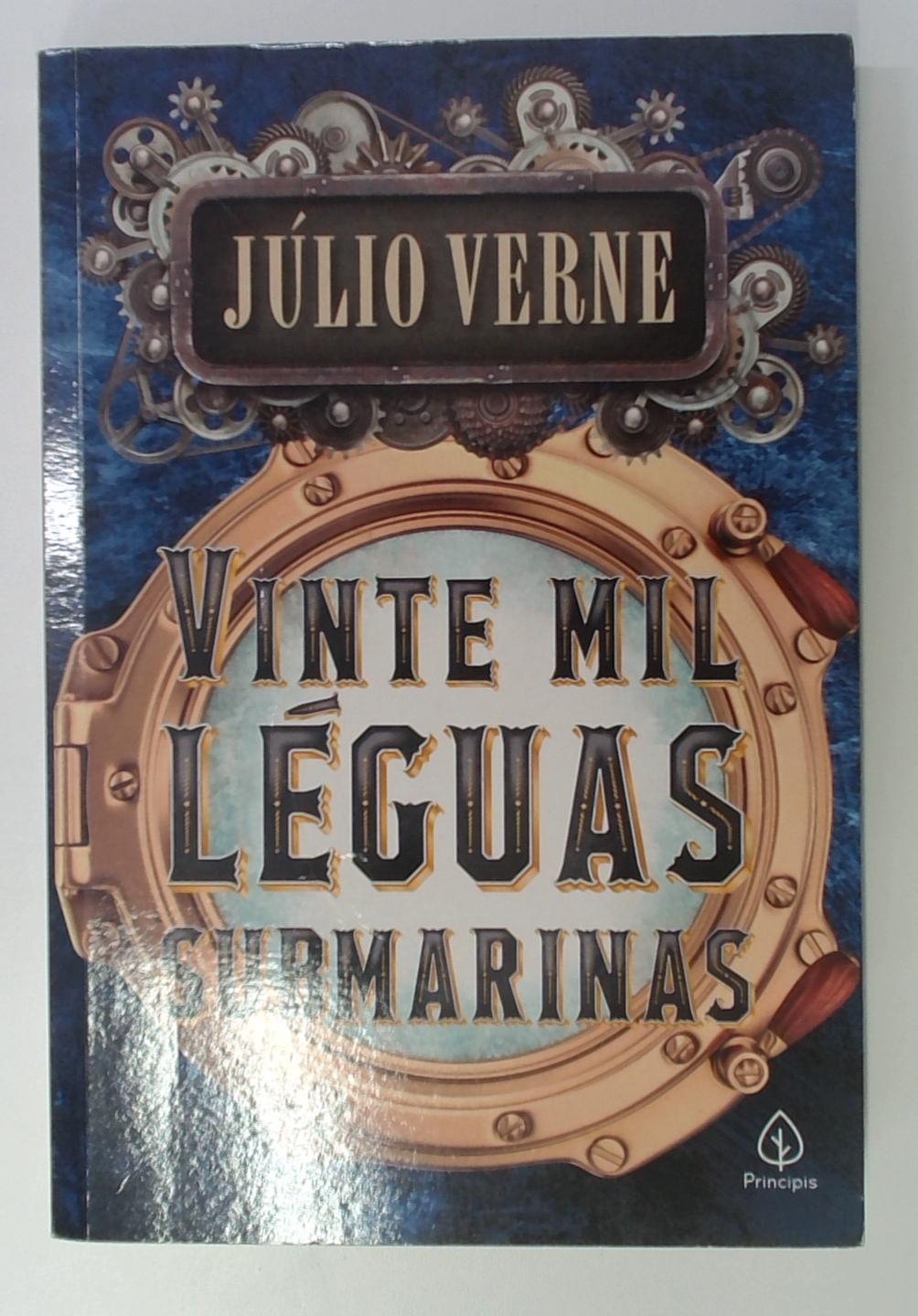 Capa do livro Vinte Mil Léguas Submarinas