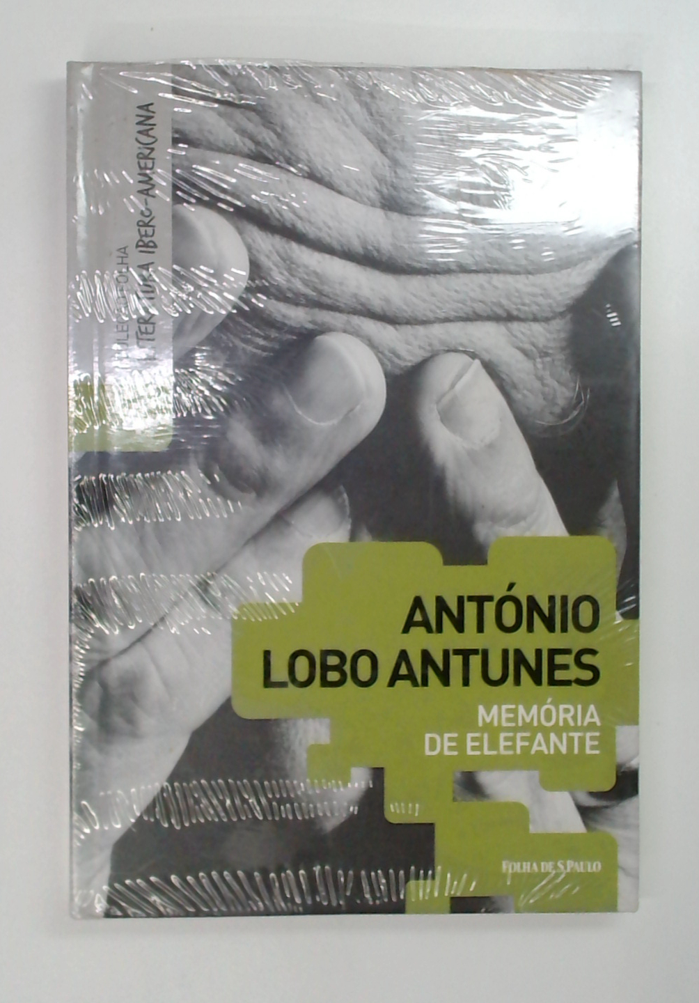 Capa do livro Memória de Elefante