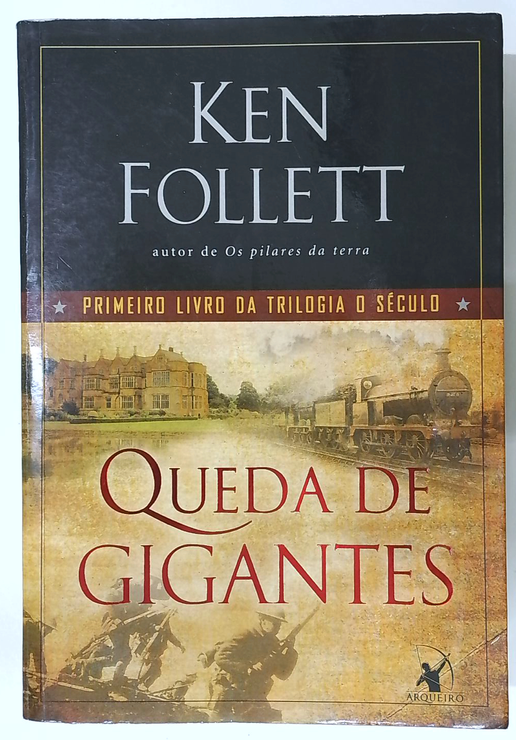 Capa do livro Queda de Gigantes