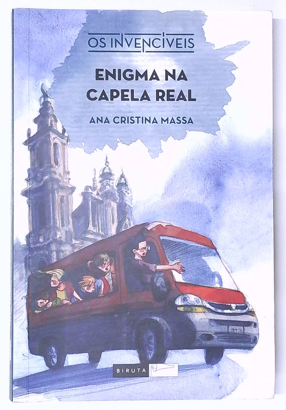 Capa do livro Enigma na Capela Real