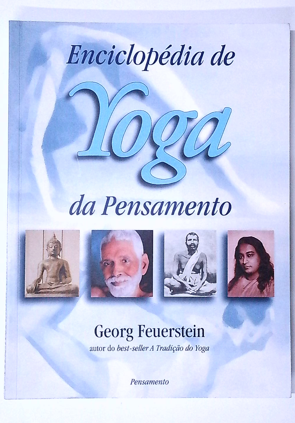 Capa do livro Enciclopédia de Yoga da Pensamento