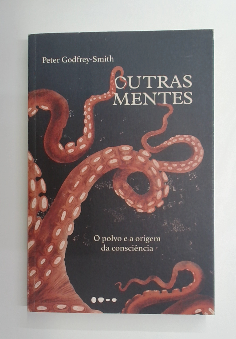 Capa do livro Outras Mentes - o Polvo e a Origem da Consciência