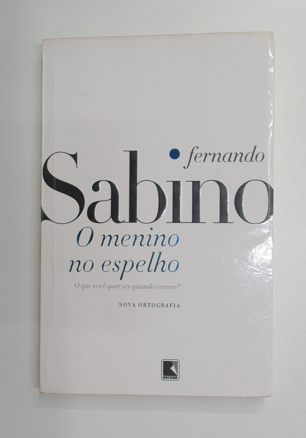 Capa do livro O Menino no Espelho