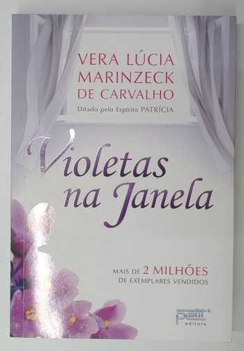 Capa do livro Violetas na Janela