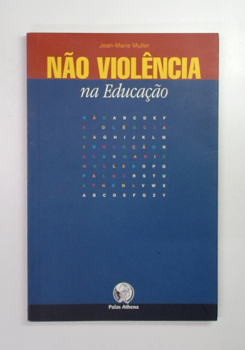 Capa do livro Não Violência na Educação