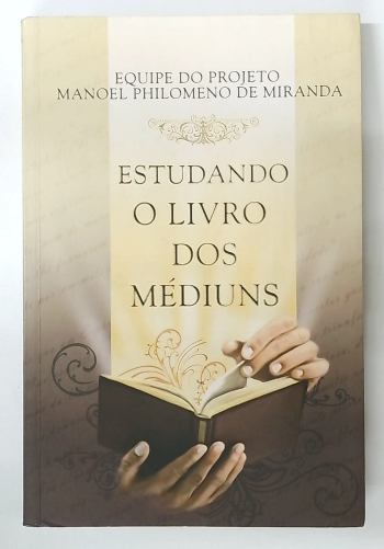 Capa do livro Estudando o Livro dos Médiuns