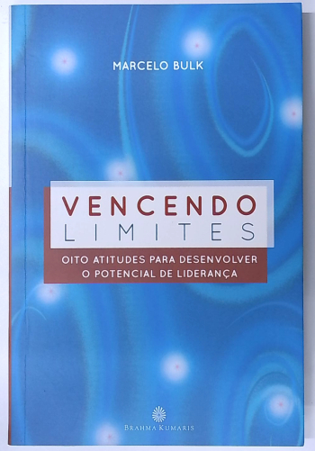Capa do livro Vencendo Limites: Oito Atitudes para Desenvolver o Potencial de Liderança