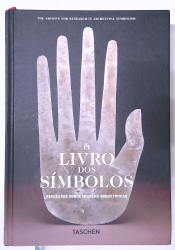 Capa do livro O Livro dos Símbolos: Reflexões Sobre Imagens Arquetípicas