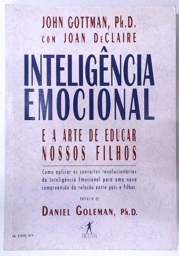 Capa do livro Inteligência Emocional e a Arte de Educar Nossos Filhos