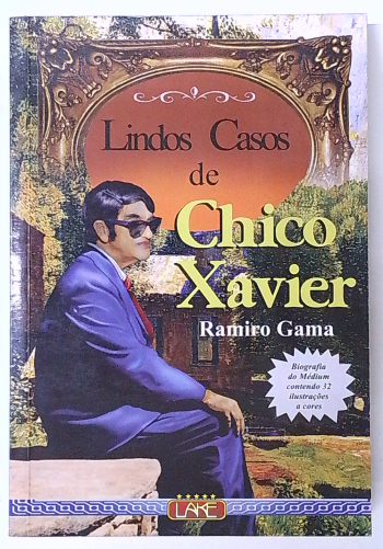 Capa do livro Lindos Casos de Chico Xavier